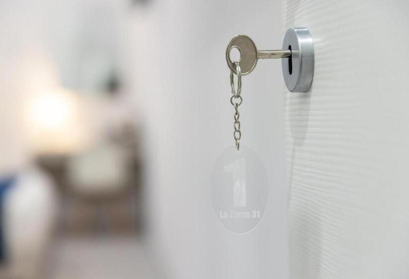 住宿加早餐  La Torre 31