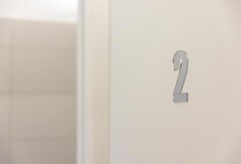 住宿加早餐  La Torre 31