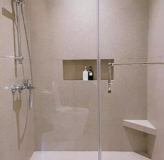 ホテル Gunita Villas