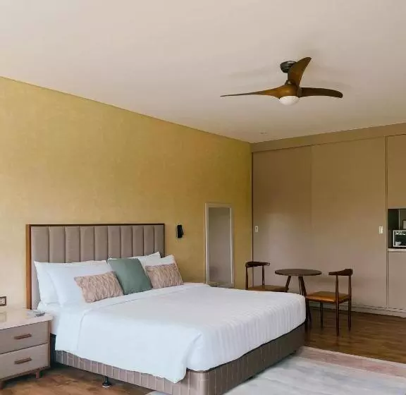 ホテル Gunita Villas