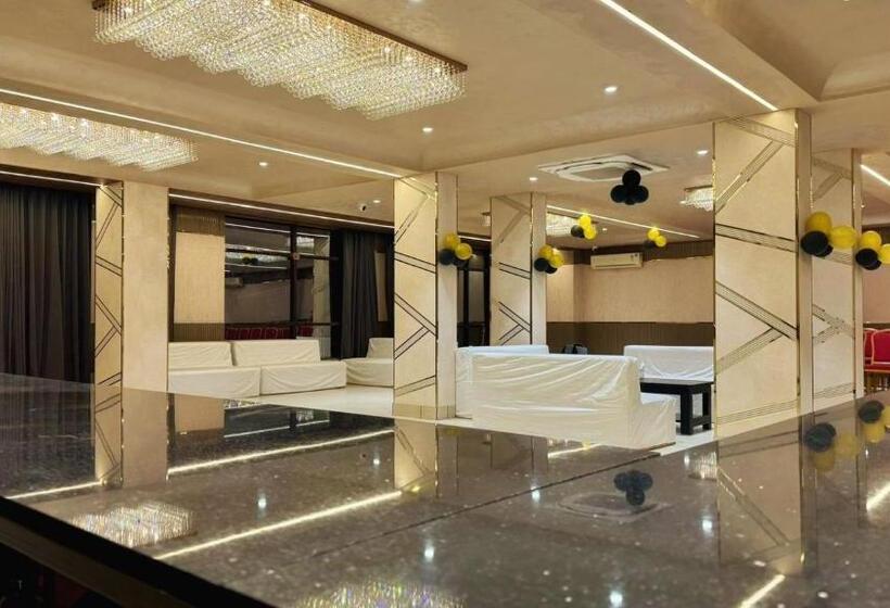 בית מלון כפרי Jalsa Retreat