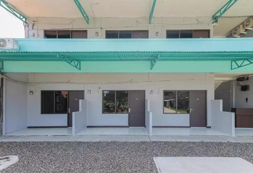 Hotelli Koolkost Near Stasiun Batutulis