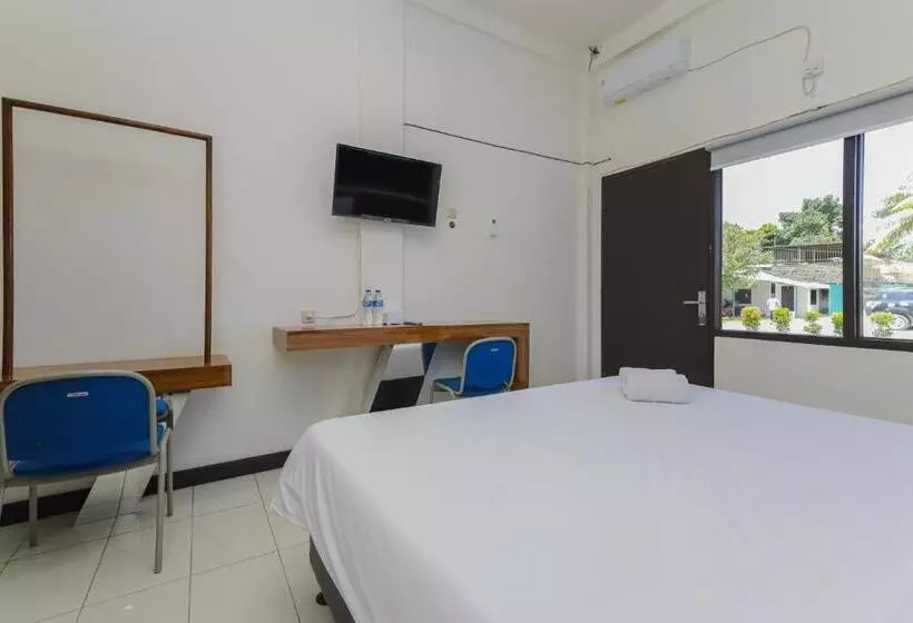 Hotelli Koolkost Near Stasiun Batutulis