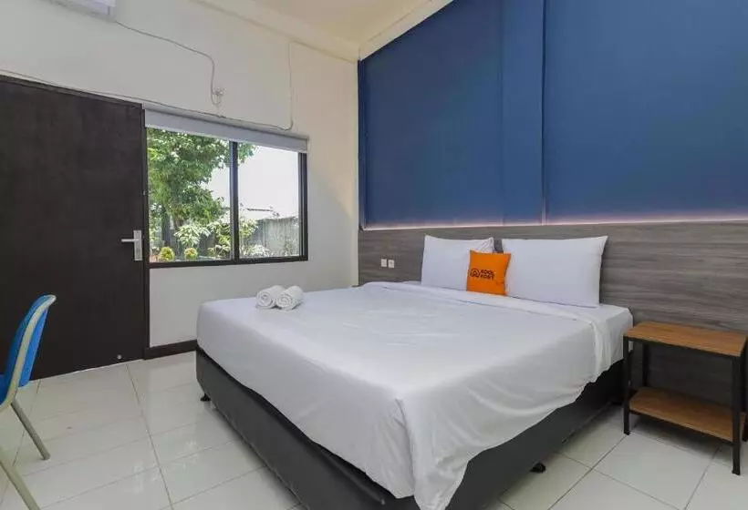 Hotelli Koolkost Near Stasiun Batutulis