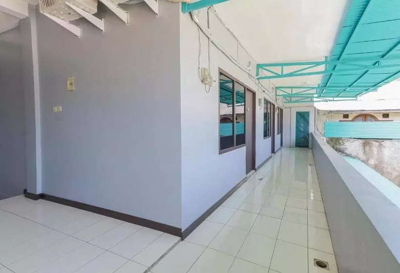 Hotelli Koolkost Near Stasiun Batutulis