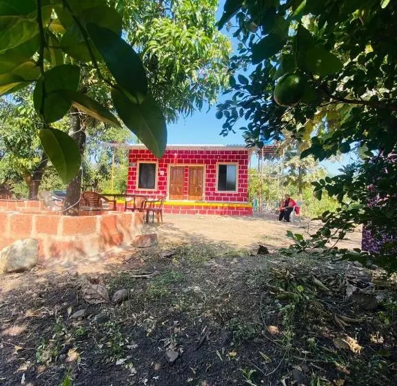 ホテル Pratik Mango Farm House