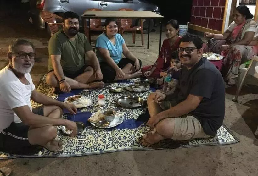 ホテル Pratik Mango Farm House