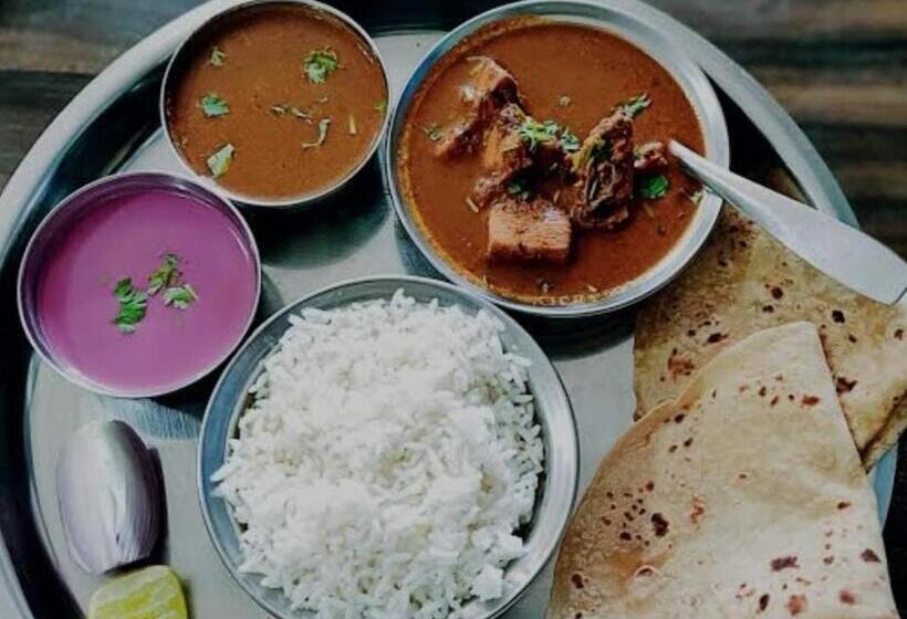 Hotel Pratik Mango Farm House