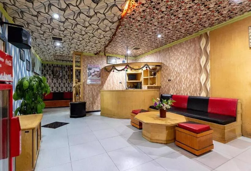 Hotelli Reddoorz Near Universitas Simalungun Pematangsiantar