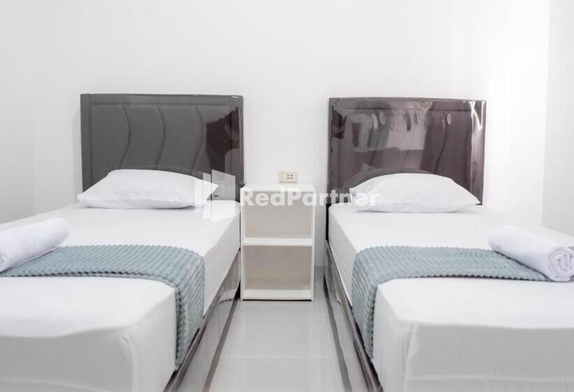 Hotell Sanama Kostel 2 Syariah Mitra Reddoorz