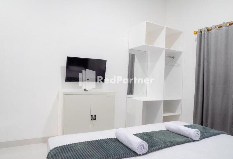 Hotell Sanama Kostel 2 Syariah Mitra Reddoorz