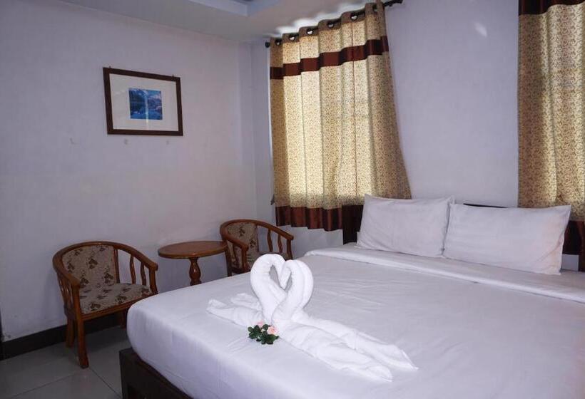 Otel Tamnak Lanta @chiang Mai