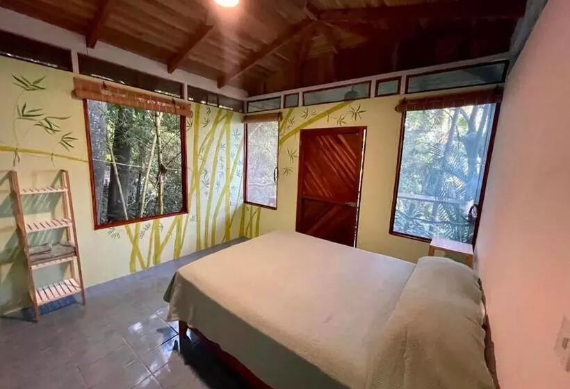 Hotelli The Chorotega Arte Y Sol