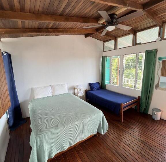 هتل The Chorotega Arte Y Sol