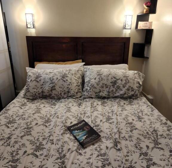 Lucky East Serin With Netflix Disneyplus Freecoffeetea & Recliner