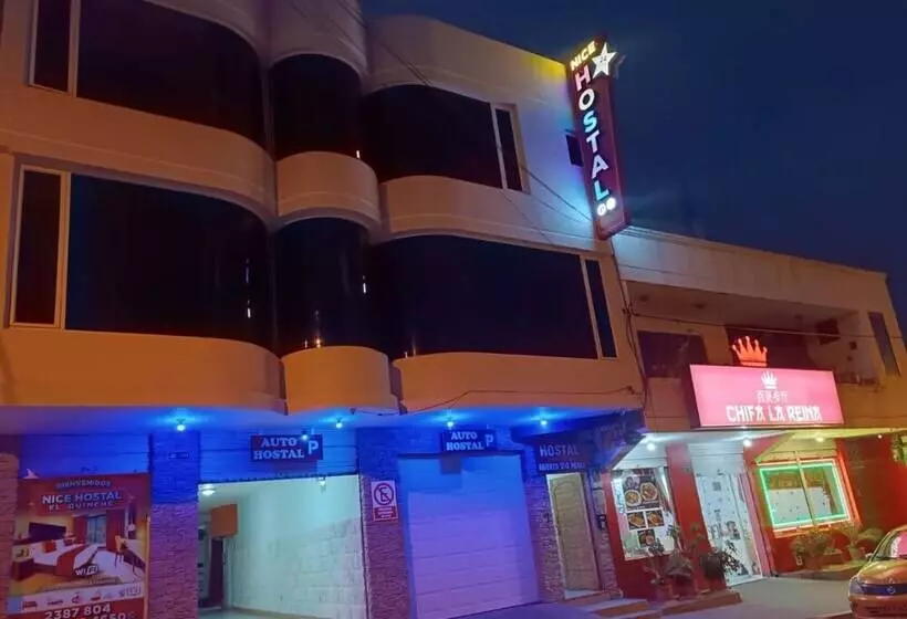 ペンション Nice Hostal El Quinche