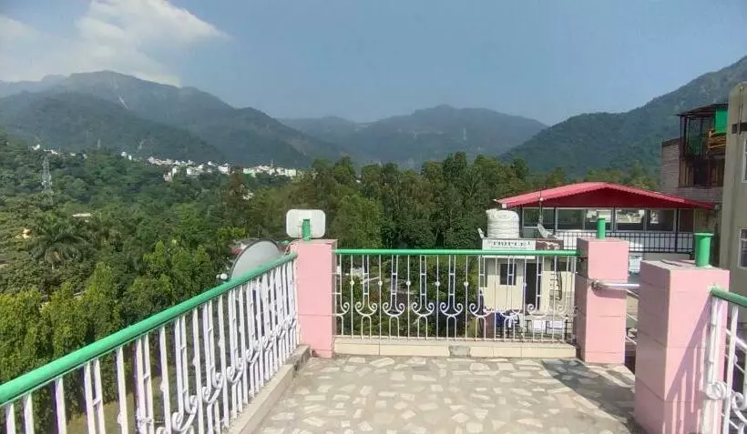 Pension Sudesh Guest House