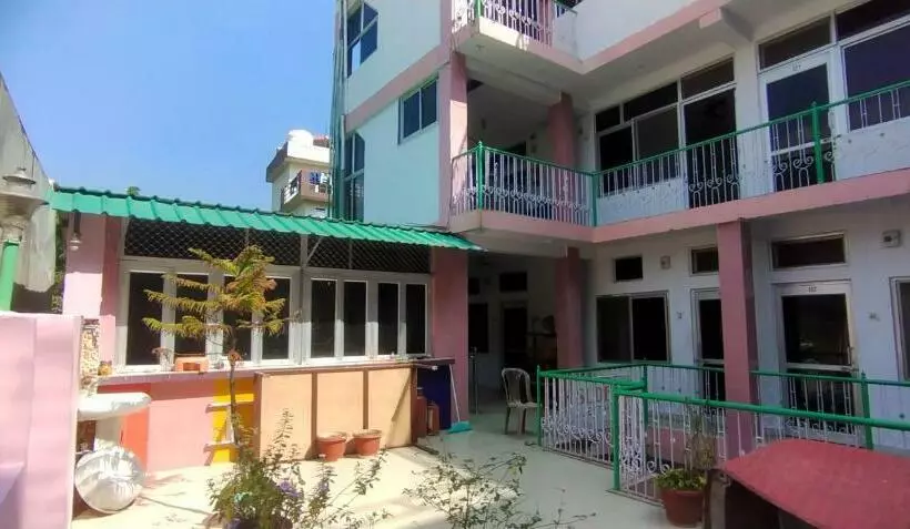 Pension Sudesh Guest House