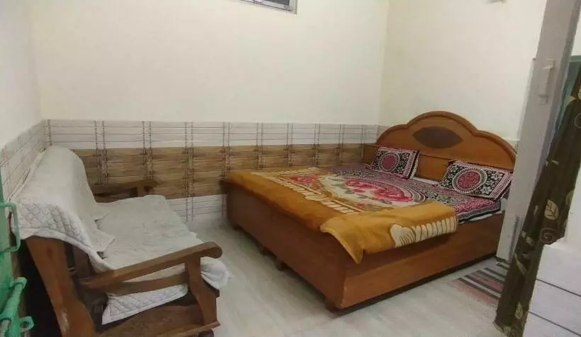 Pension Sudesh Guest House
