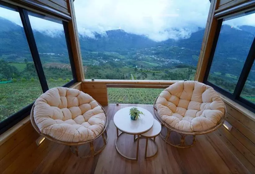 ペンション Vrindhavan Farm Suites
