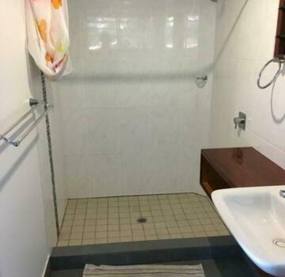 مبيت وإفطار Grassy Hill Bnb