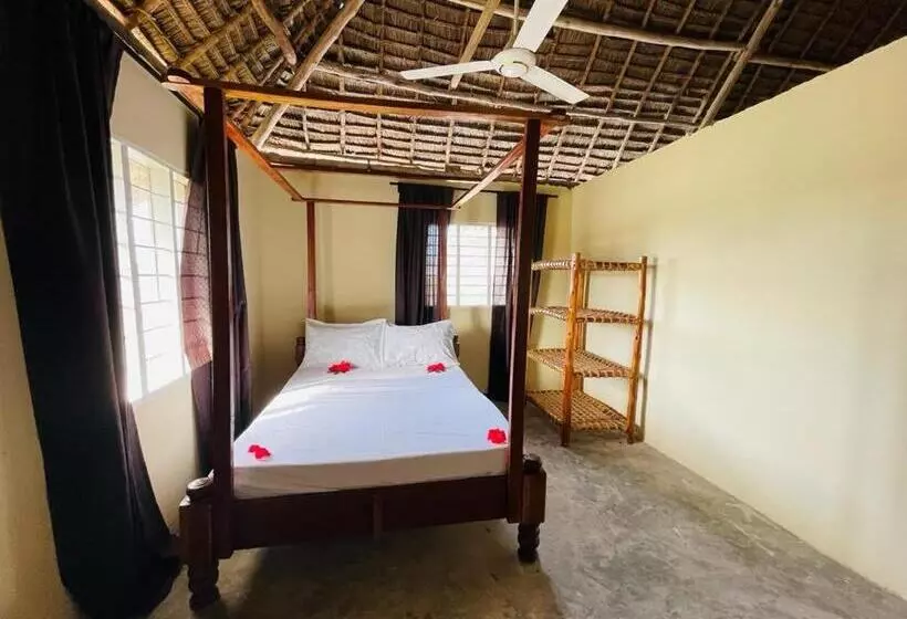 Aamiaismajoitus (B&B) Kwa Mzushi Garden