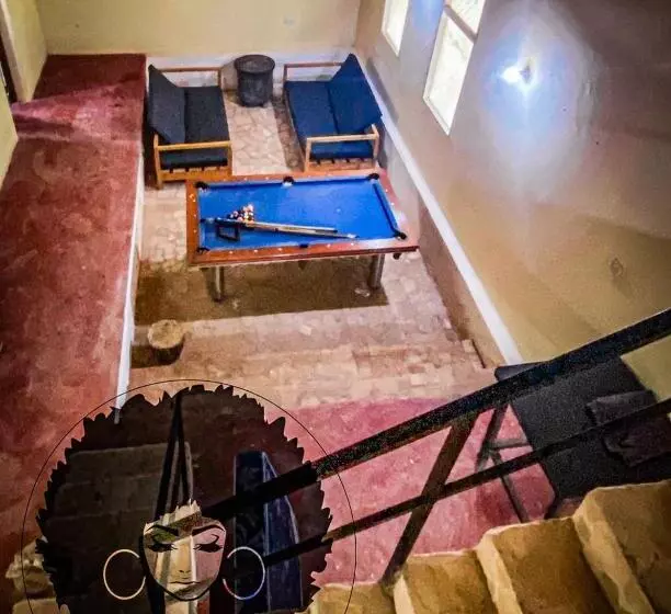 Aamiaismajoitus (B&B) Kwa Mzushi Garden