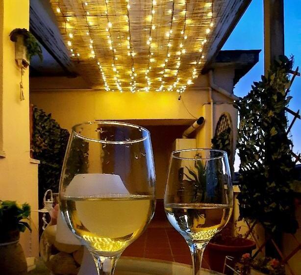 تختخواب و صبحانه La Mansarda Suite