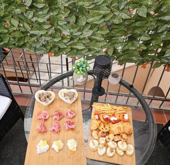 تختخواب و صبحانه La Mansarda Suite