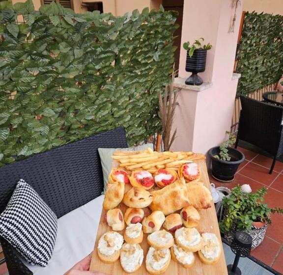 تختخواب و صبحانه La Mansarda Suite