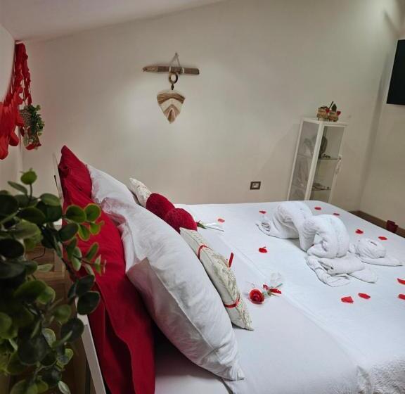 تختخواب و صبحانه La Mansarda Suite