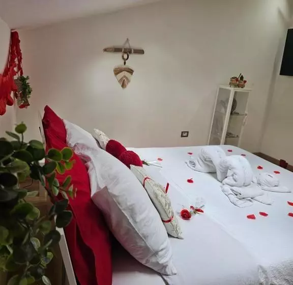 تختخواب و صبحانه La Mansarda Suite