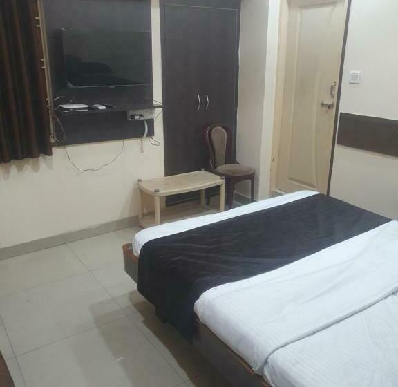Hotel Anmol