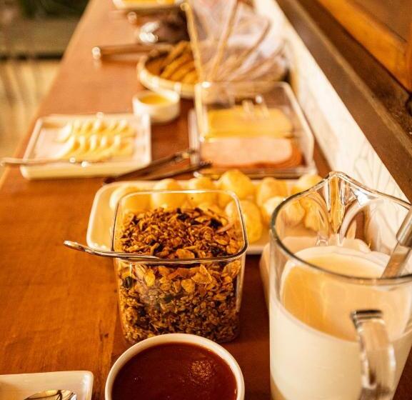 酒店 Ilha Do Mel Lodges