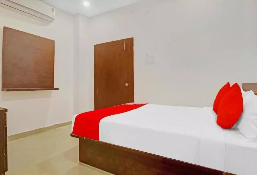 ホテル O R Square Near Lb Nagar Metro Station