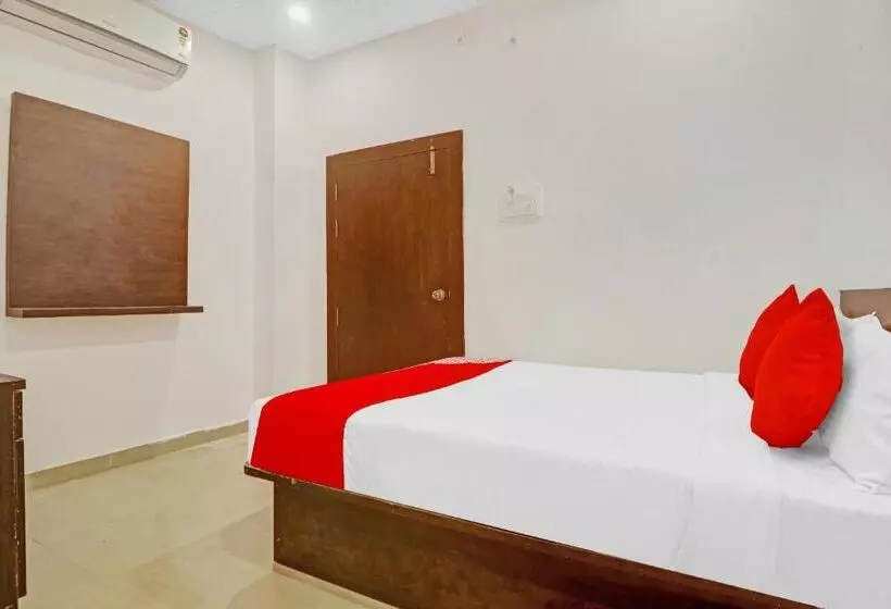 ホテル O R Square Near Lb Nagar Metro Station