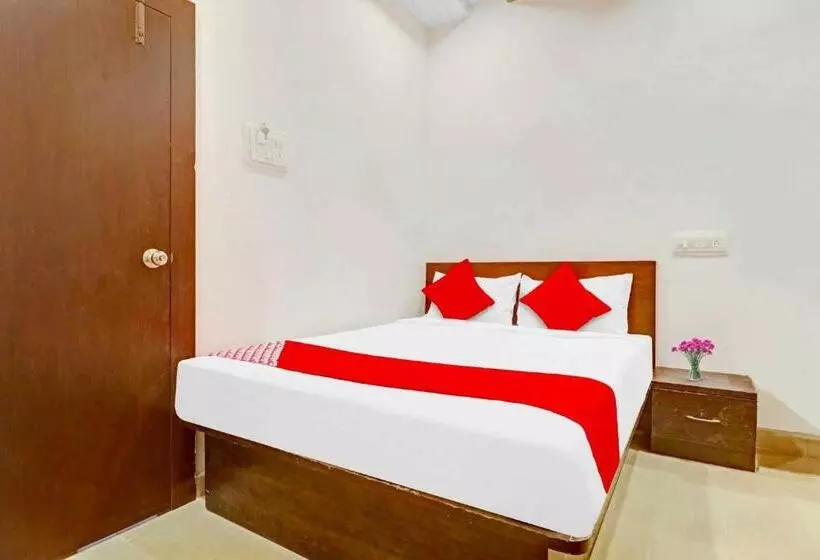 ホテル O R Square Near Lb Nagar Metro Station