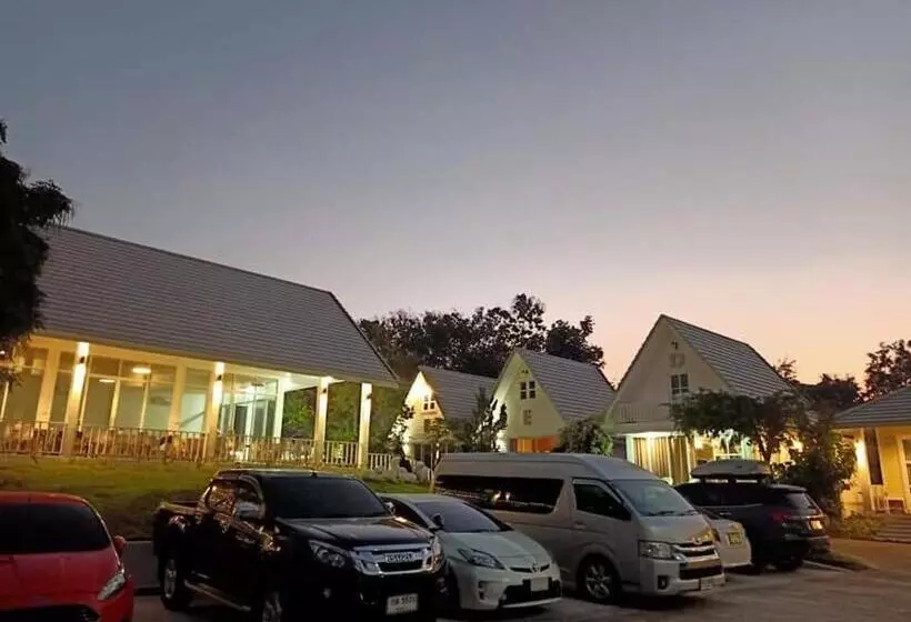 ホテル ภูฝ้ายวิลล่า Phufai Villa