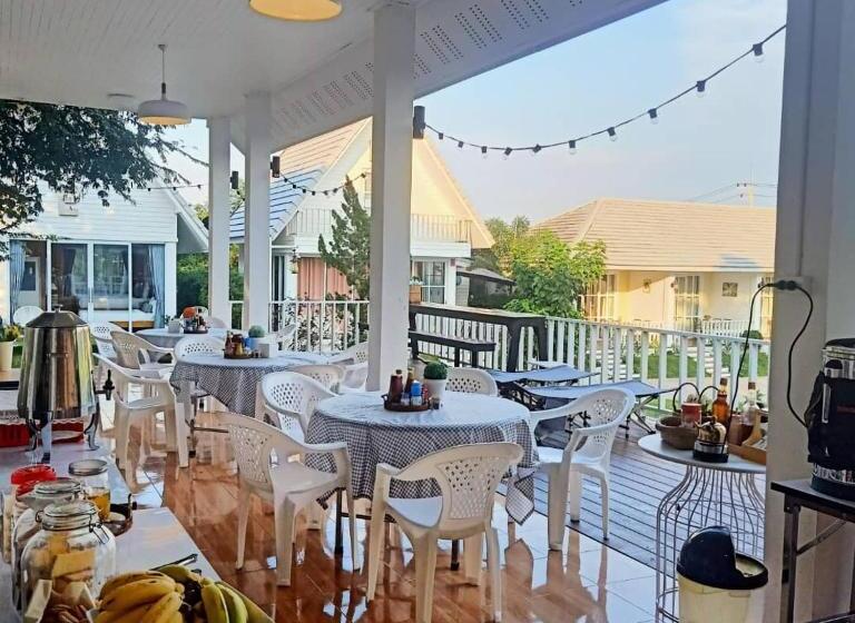 בית מלון כפרי ภูฝ้ายวิลล่า Phufai Villa