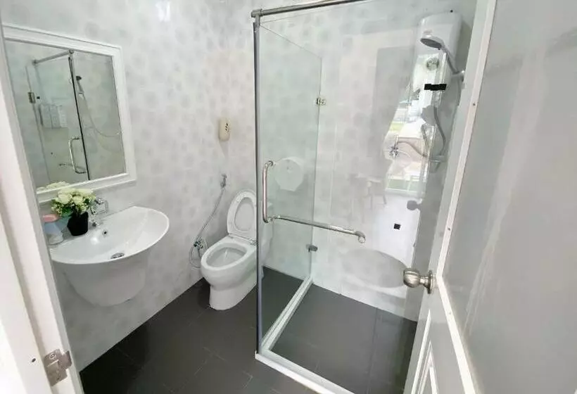 ホテル ภูฝ้ายวิลล่า Phufai Villa