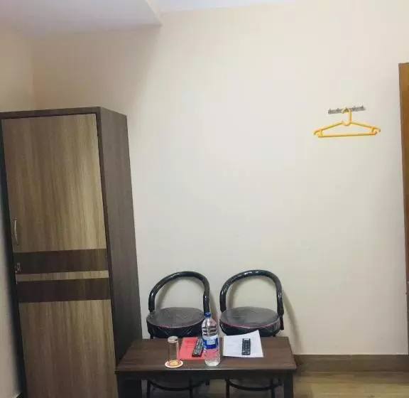 هتل Rajdhani Visit