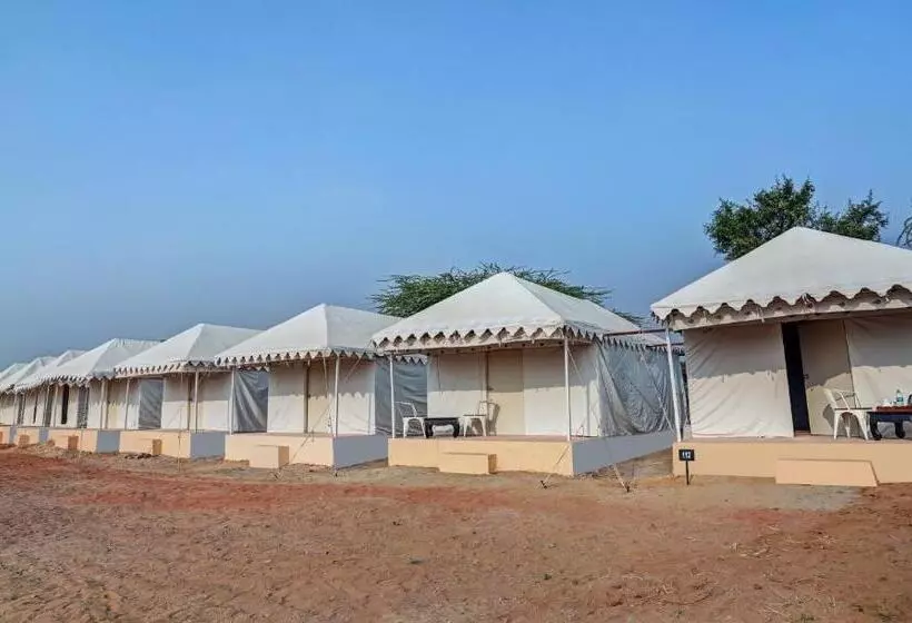 ホテル Treebo Hinduja Luxury Camp & Resort