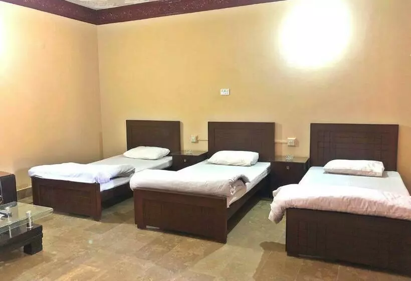 پانسیون Babar House