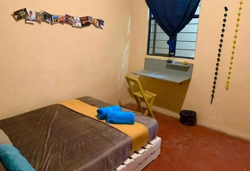 پانسیون Hostal 23