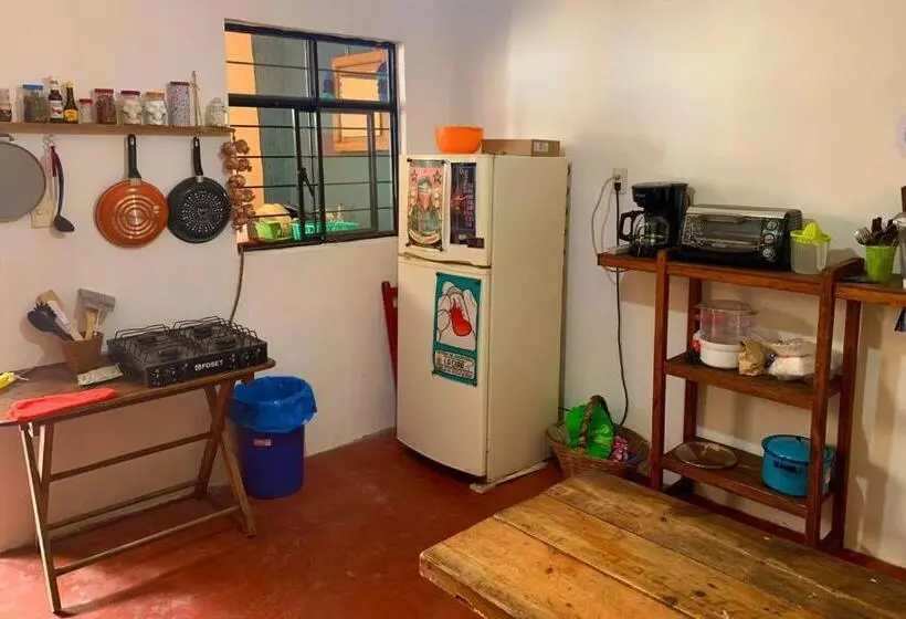 پانسیون Hostal 23