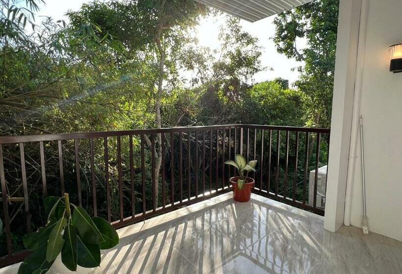 פנסיון Richwood Homes By Jcass