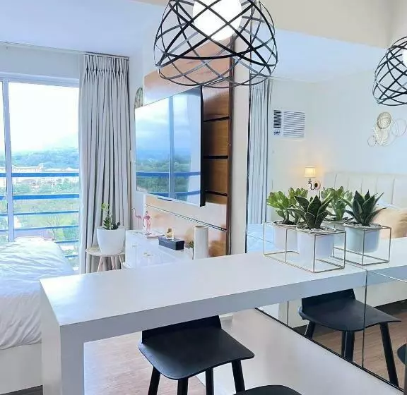 Studio With Mountain View, Near Limketkai Mall In Prime Cagayan De Oro