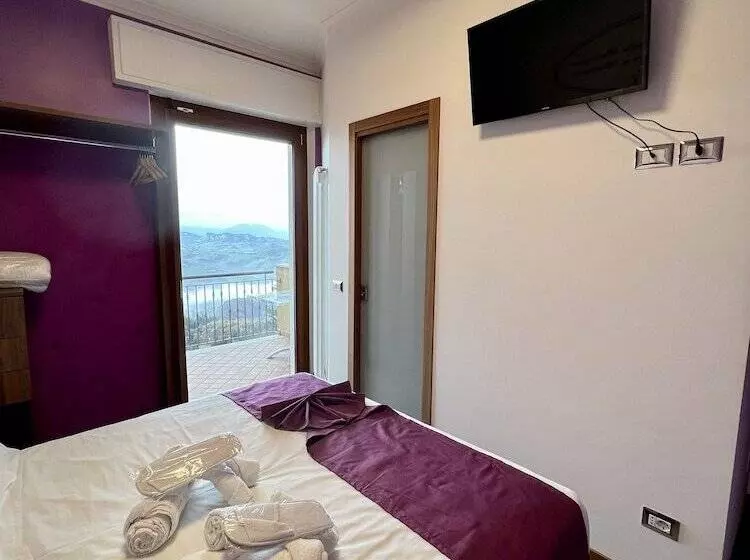 Rainbow Hotel Depandance Joli