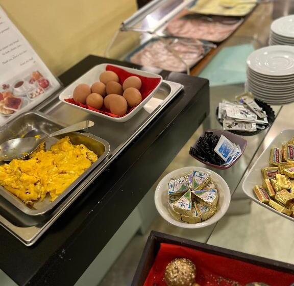 Rainbow Hotel Depandance Joli