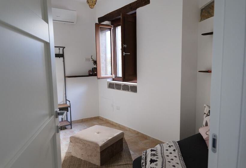 住宿加早餐  La Dimora Di Euterpe